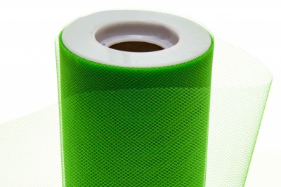 Фатин в шпульках 16-146, 10 гр/м2, шир. 15 см (в нам. 25+/-1 м), цвет зелёный - купить в Курске. Цена: 100.69 руб.