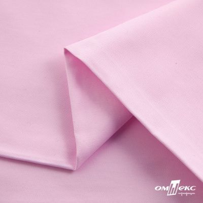 Ткань сорочечная Альто, 115 г/м2, 58% пэ,42% хл, окрашенный, шир.150 см, цв. 2-розовый (арт.101) - купить в Курске. Цена 306.69 руб.